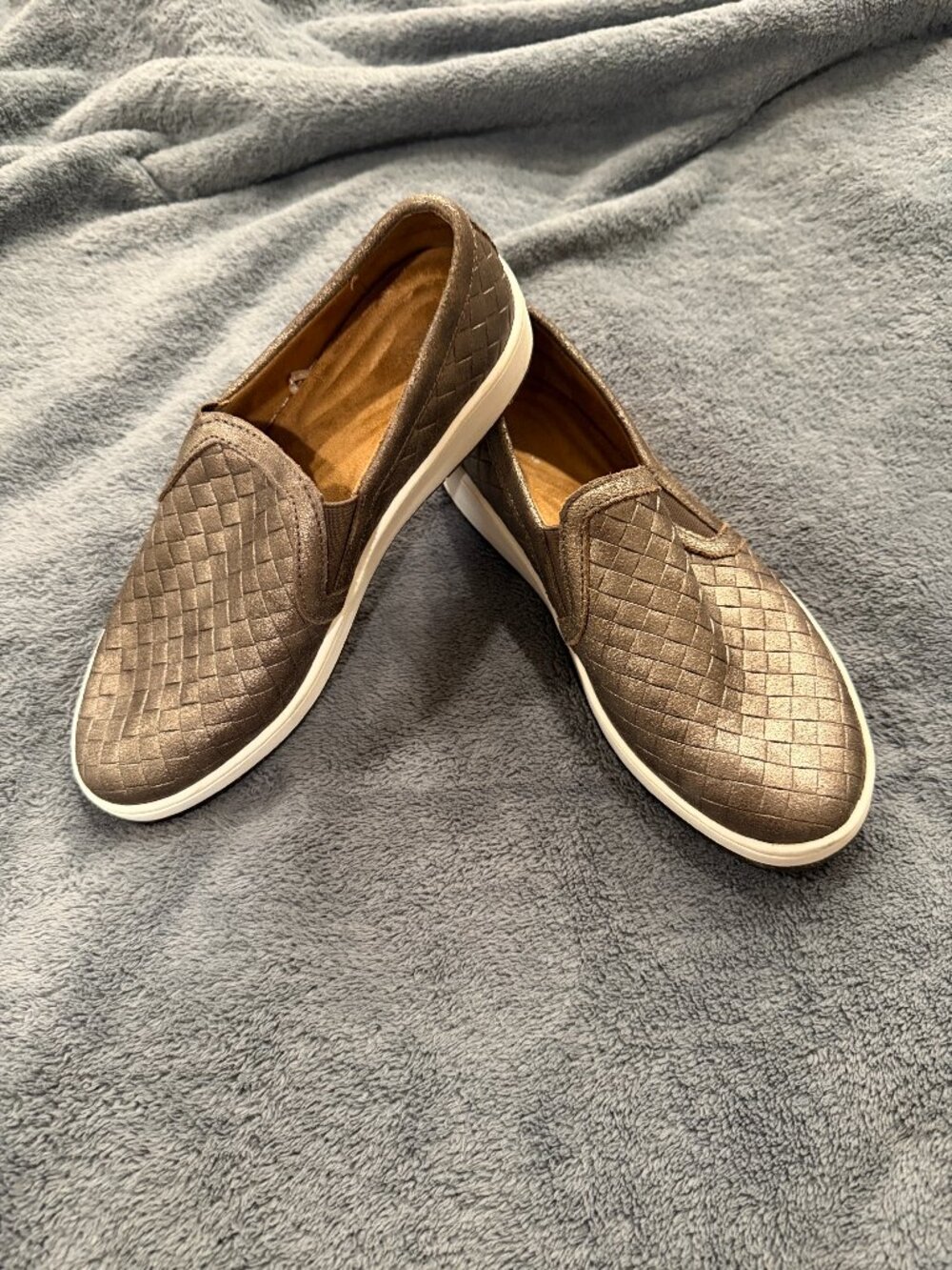 Aetrex Kenzie Rose Gold Woven Leather Slip On Sneakers 7 Comfort ✨